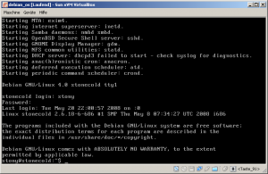 Vergrößerung des Screenshots Screenshot des Login von Debian in der Virtual Box